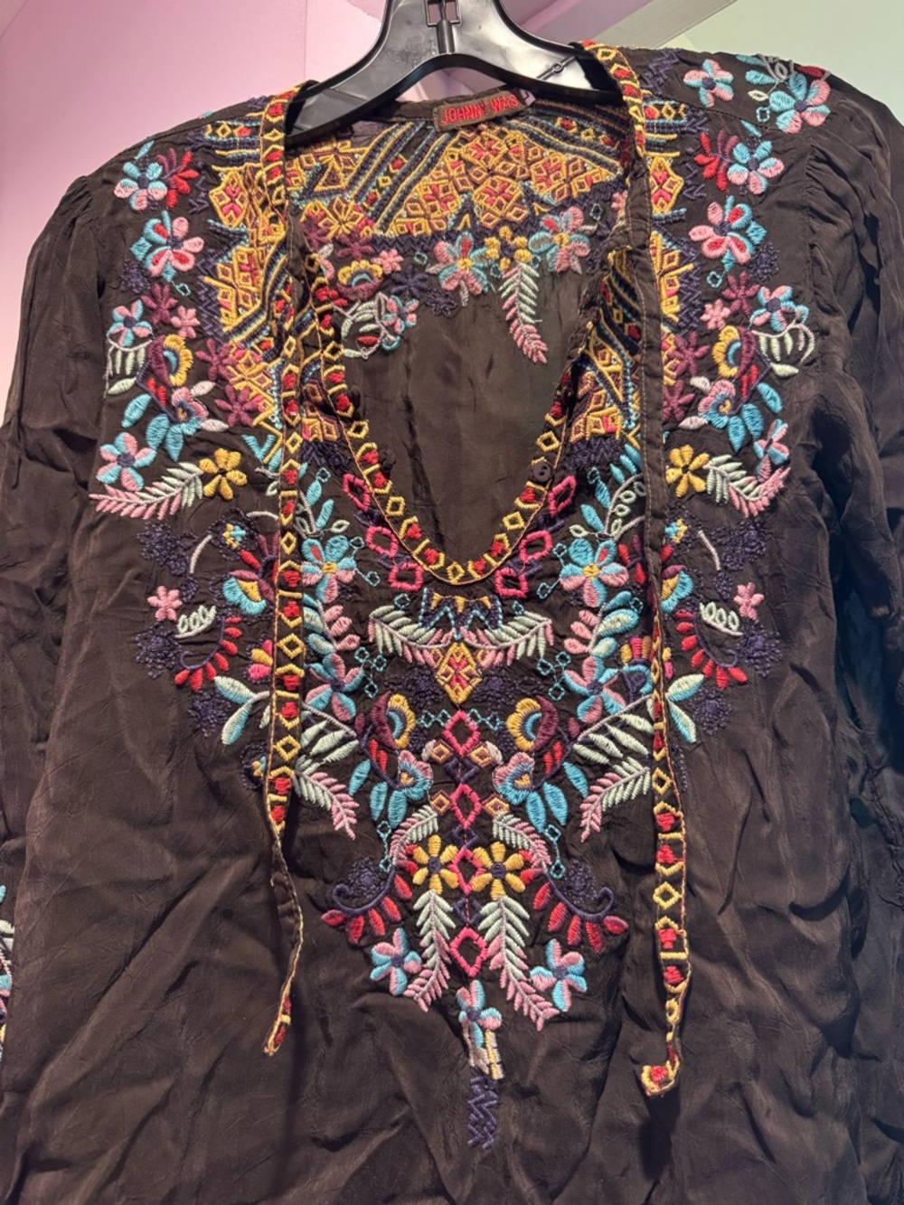 Johnny Was Size L Black Embroidered V-Neck Tunic with Multi-Color Floral Detail - Picture 4 of 9